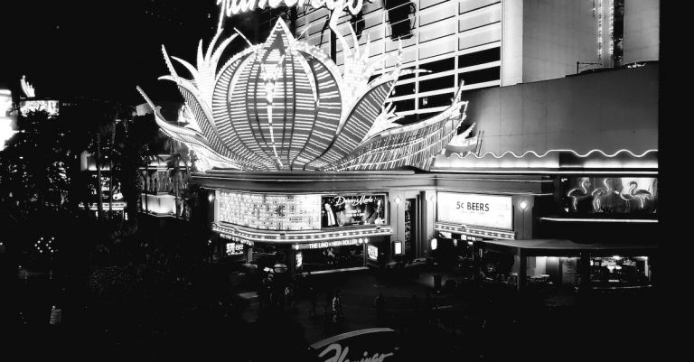 The Fascinating Story behind the Opening of Flamingo Hotel Las Vegas