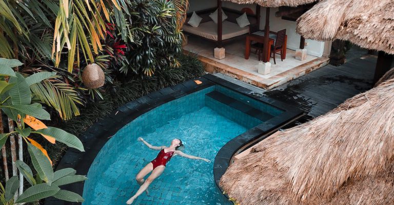 What is a Plunge Pool in a Hotel?