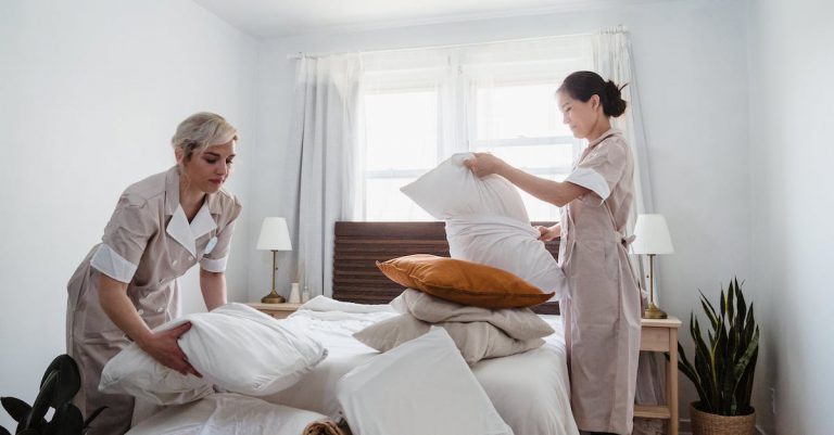 The Ultimate Guide on How to Tip Hotel Housekeeping