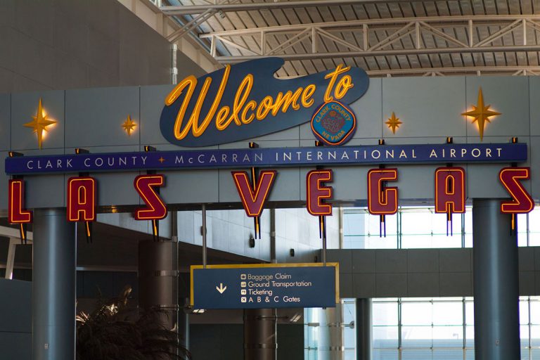 How to Get from Las Vegas Airport to Your Hotel?
