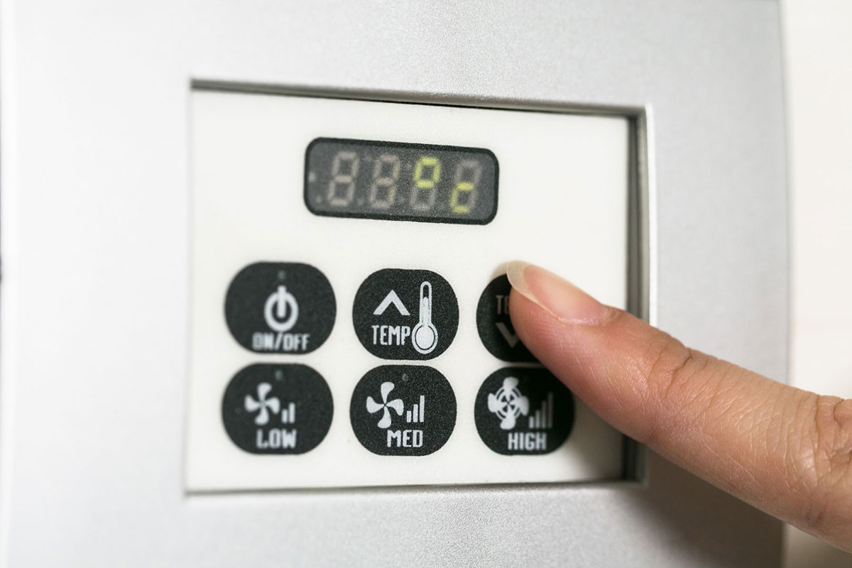 Hotel Room Too Hot or Cold? Try This Thermostat Hack
