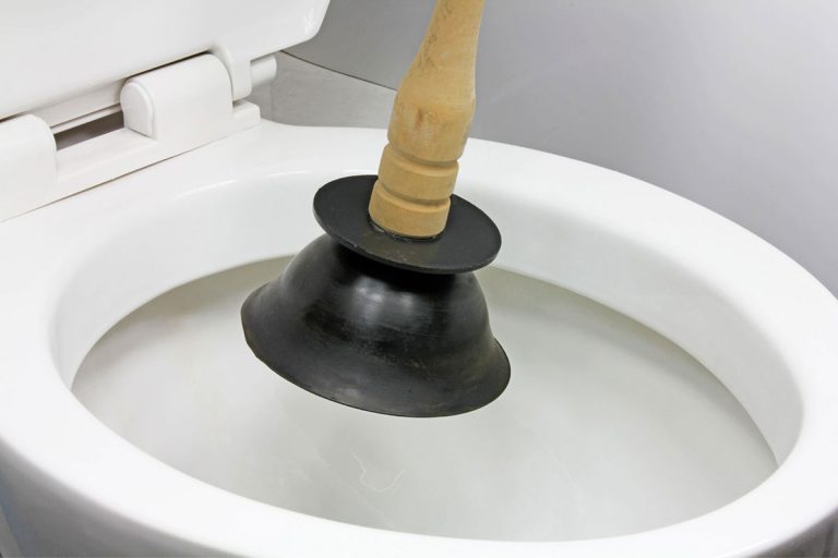 How to Unclog a Hotel Toilet – Tips and Tricks