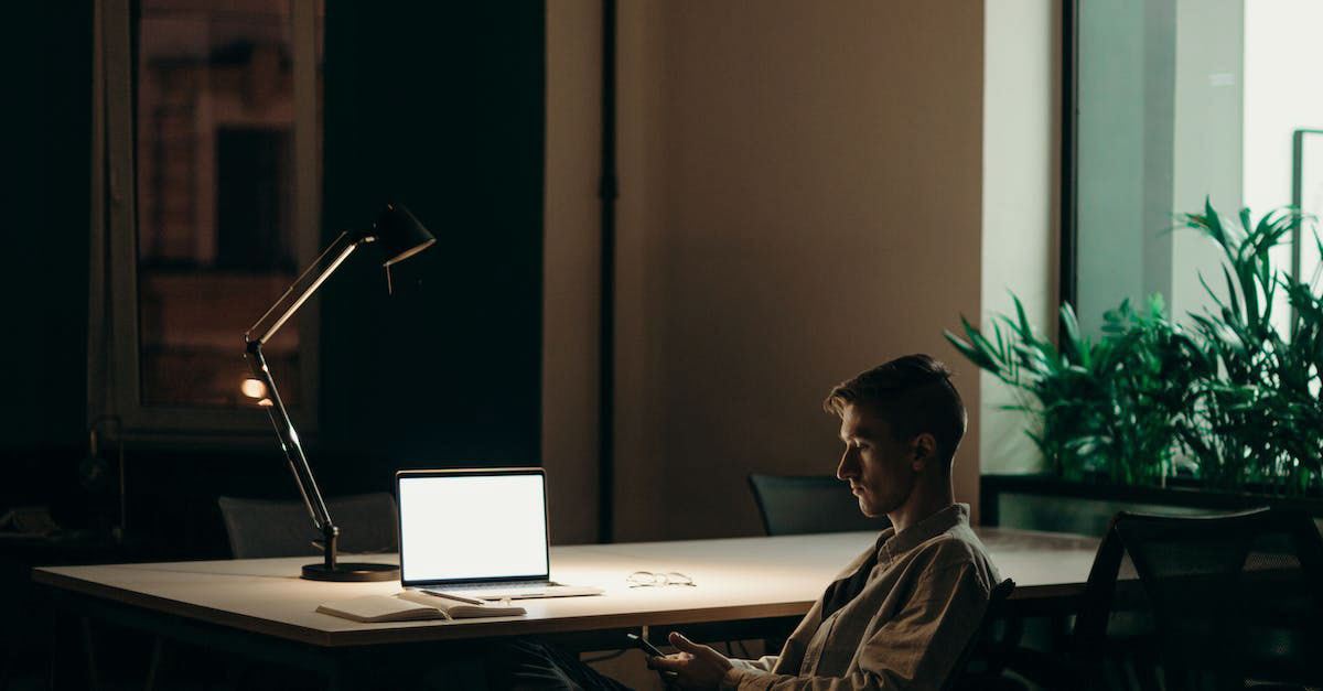 Is It Okay To Stay In A Hotel For The Day And Not Overnight? Hotel