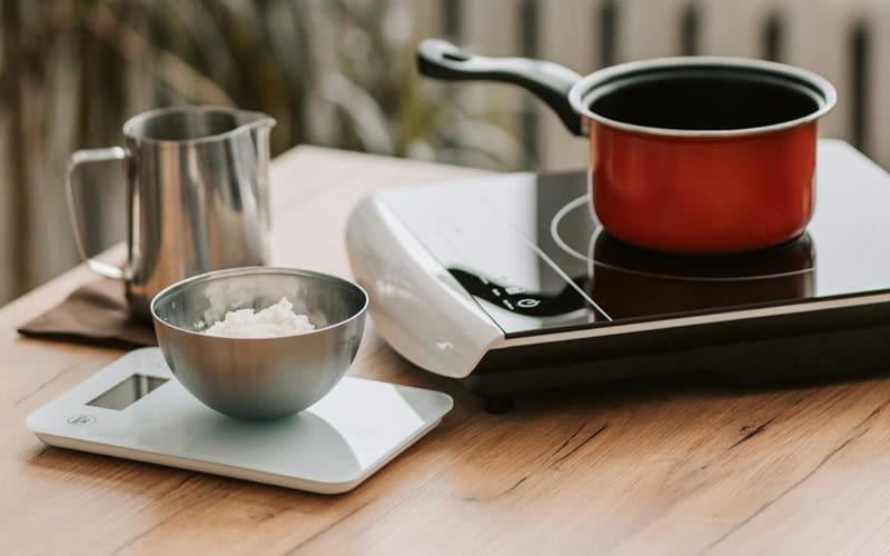 Portable induction cooktops