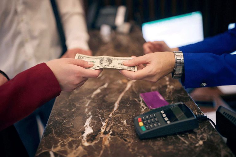 Are There Hotels That Still Accept Cash Payments?