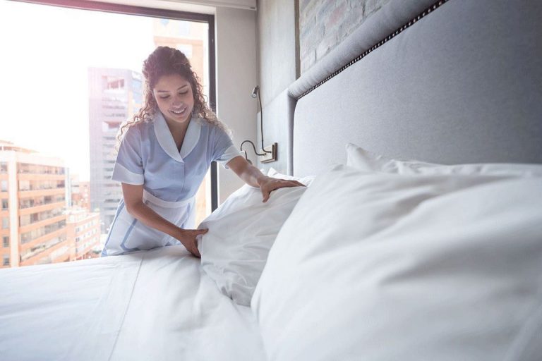 How Much To Tip Housekeeping At A Hotel: A Comprehensive Guide