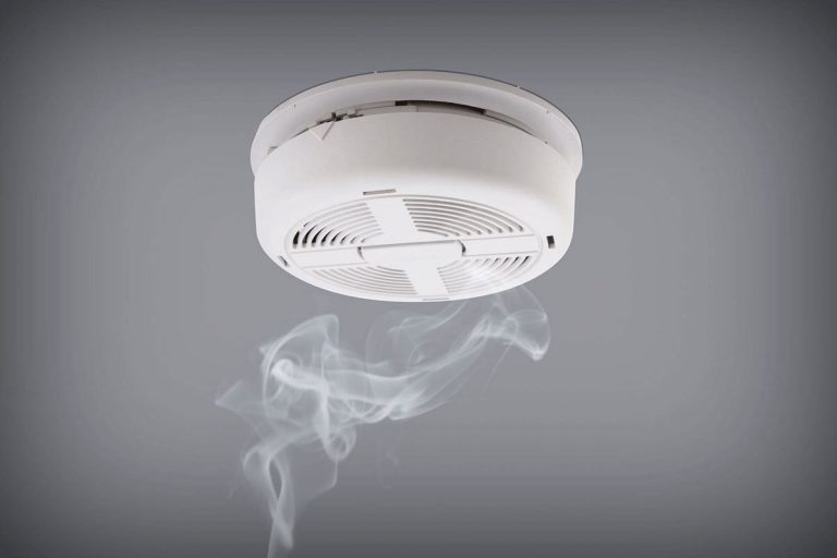 How To Smoke In A Hotel With Smoke Detectors