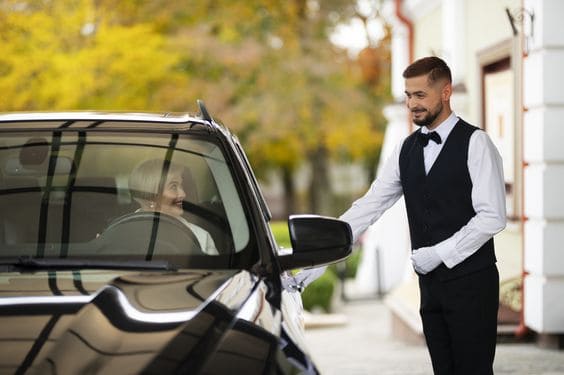 Do You Pay For Valet in Vegas? Understanding Parking Services in Sin City