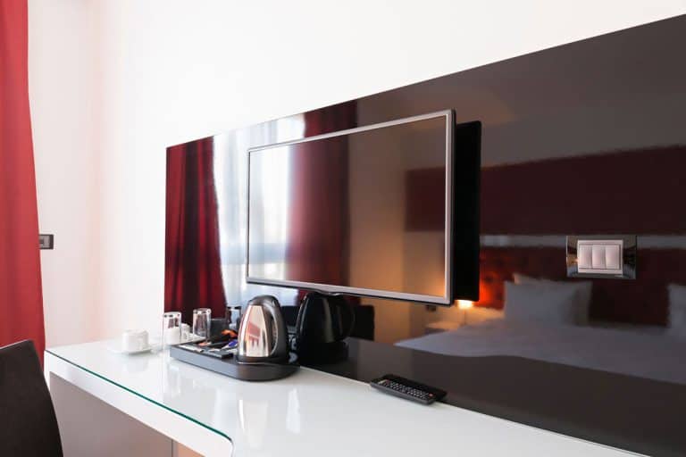 Are Hotel Tvs Smart Tvs?