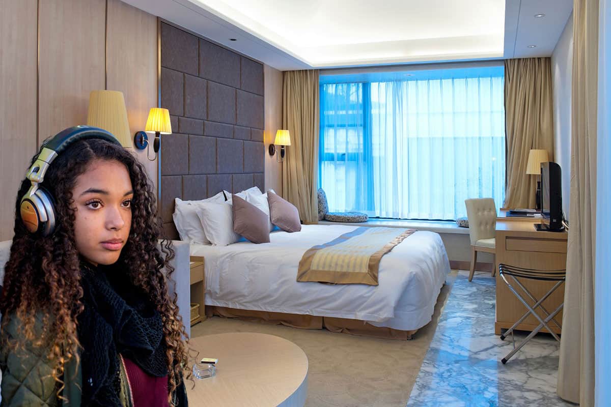 can-a-16-year-old-stay-in-their-own-hotel-room-hotel-chantelle