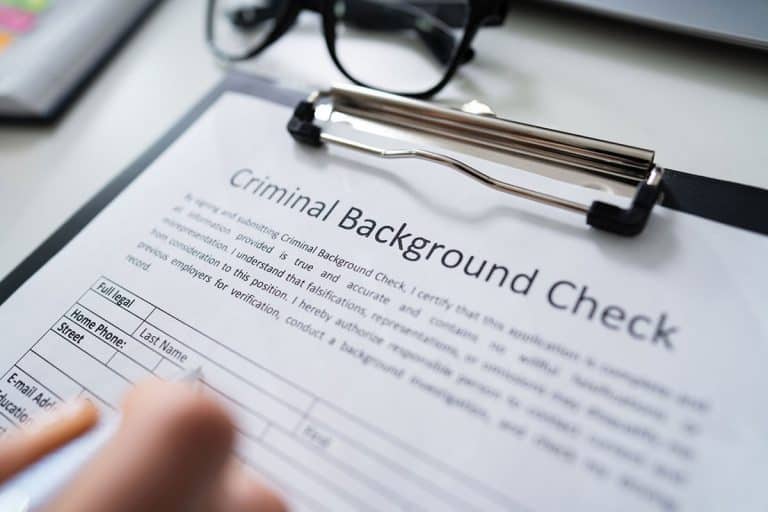 Do Airbnb Hosts Do Background Checks On Guests?