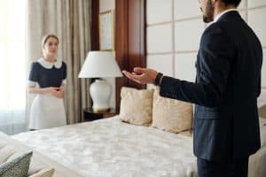 Report to Hotel Staff about bed bugs