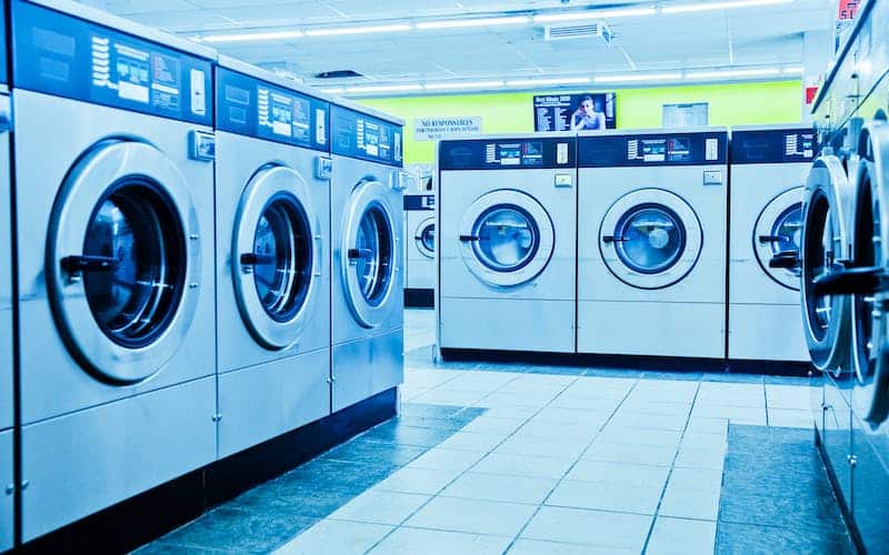 Do Hilton Hotels Have Washing Machines? Laundry Options for Guests ...
