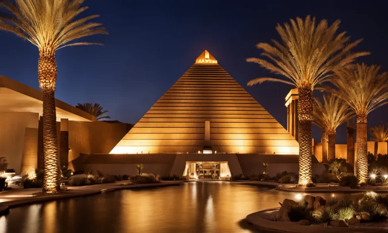 Is the Luxor Hotel in Las Vegas Sinking?