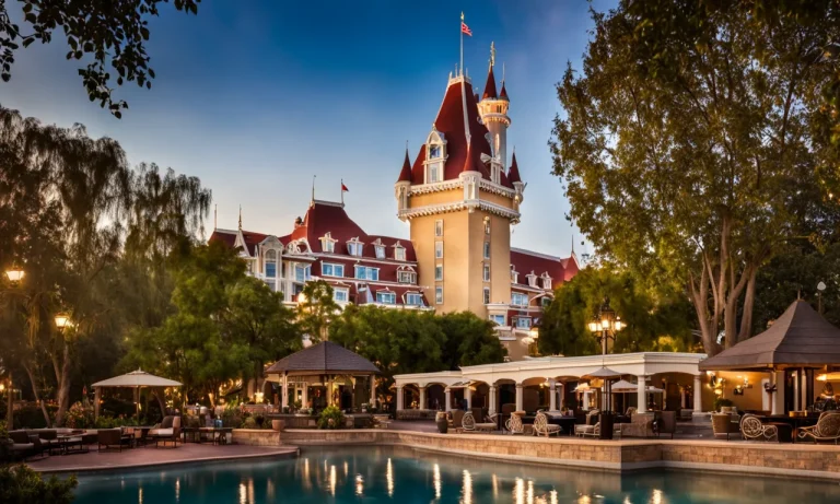 Which Tower Has the Best Views at Disneyland Hotel in Anaheim?
