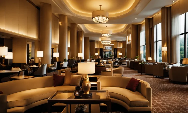 What is an Incidental Charge at Omni Hotels?