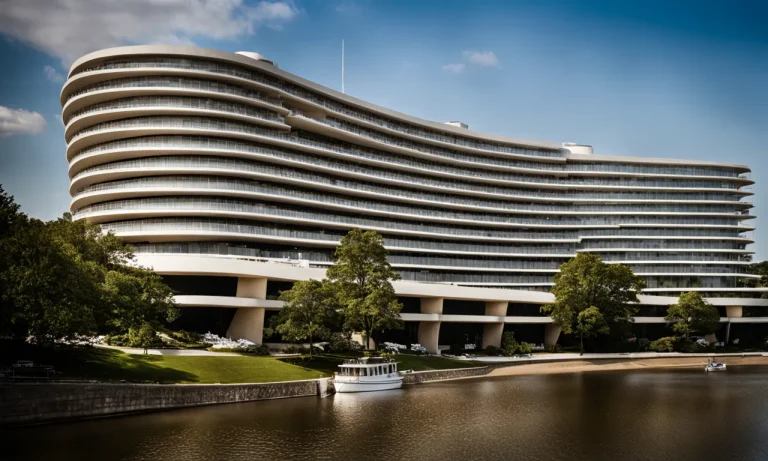 What Happened to the Watergate Hotel?