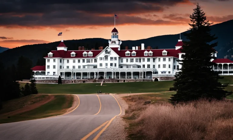 Uncovering the Real ‘Overlook Hotel’ That Inspired The Shining