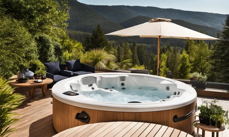 Hot Tub vs. Plunge Pool: What’s the Difference?